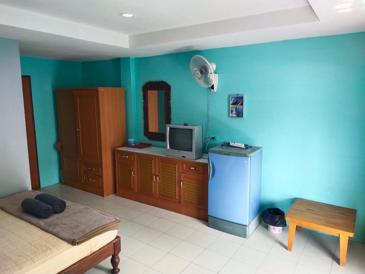 Phonsomboon Guesthouse เกาะเต่า ภายนอก รูปภาพ