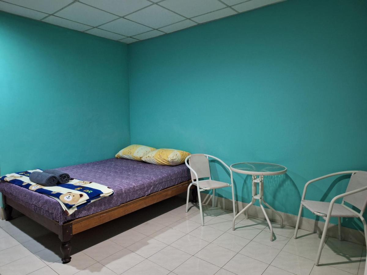 Phonsomboon Guesthouse เกาะเต่า ภายนอก รูปภาพ